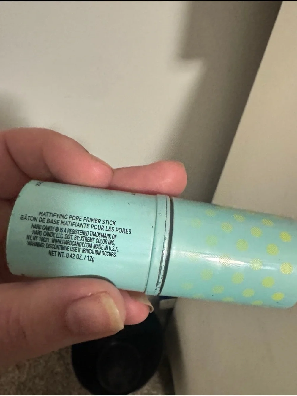 Hard Candy pore primer stick